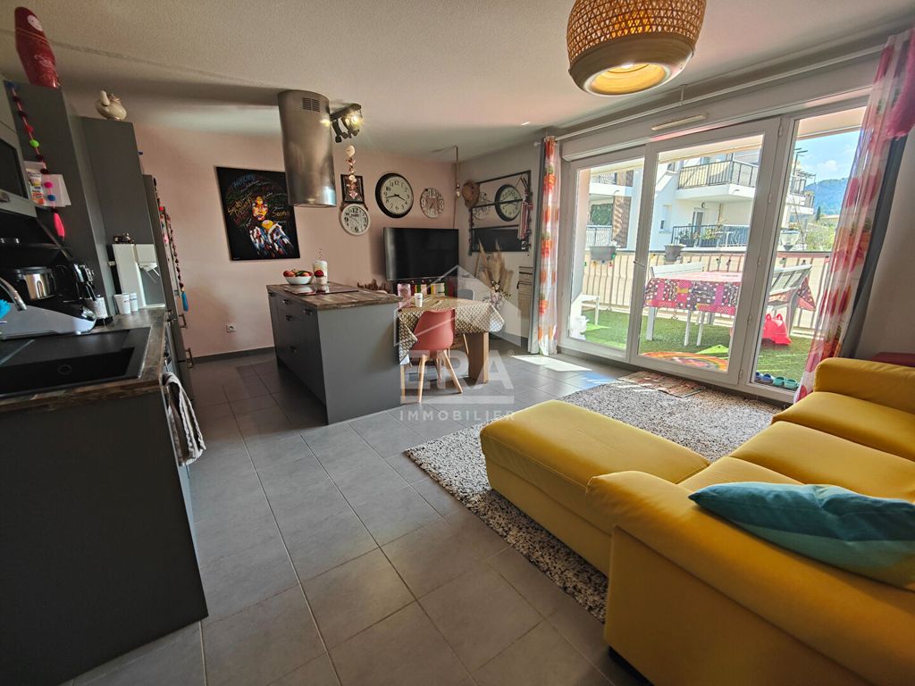 Achat appartement à vendre 4 pièces 83 m² - Châteauneuf-les-Martigues