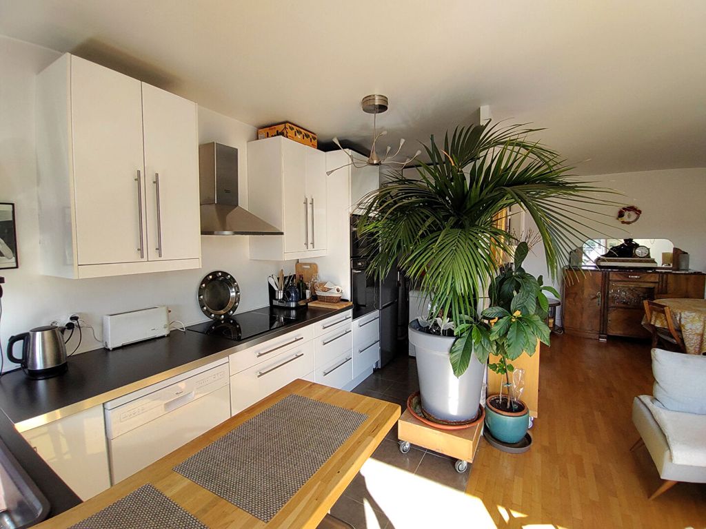 Achat appartement à vendre 3 pièces 65 m² - Rosny-sous-Bois