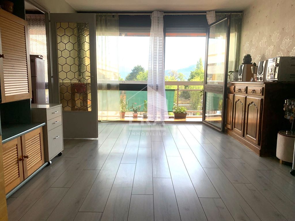 Achat appartement à vendre 4 pièces 80 m² - Chambéry