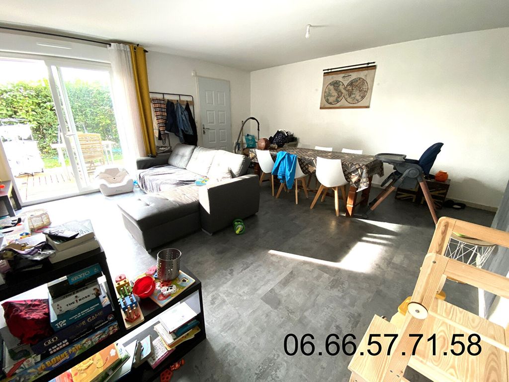 Achat maison à vendre 3 chambres 90 m² - Éterville