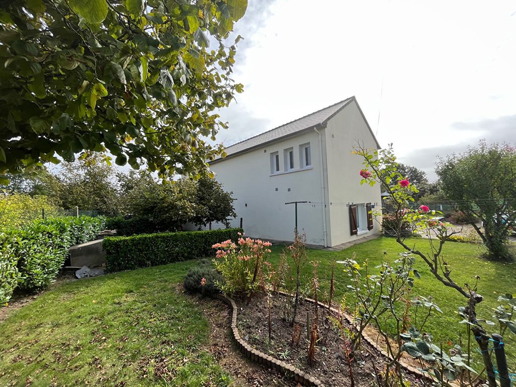 Achat maison à vendre 3 chambres 122 m² - Saint-Berthevin