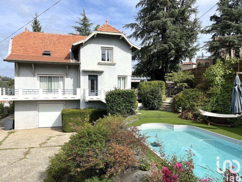 Achat maison à vendre 5 chambres 173 m² - Rive-de-Gier