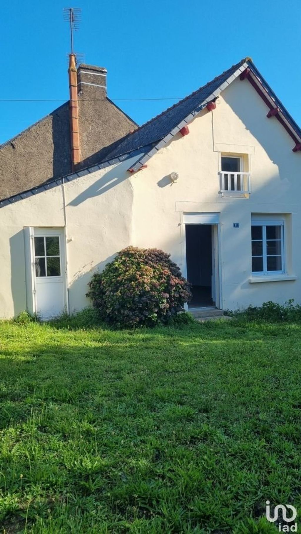 Achat maison à vendre 2 chambres 52 m² - Saint-Jean-la-Poterie