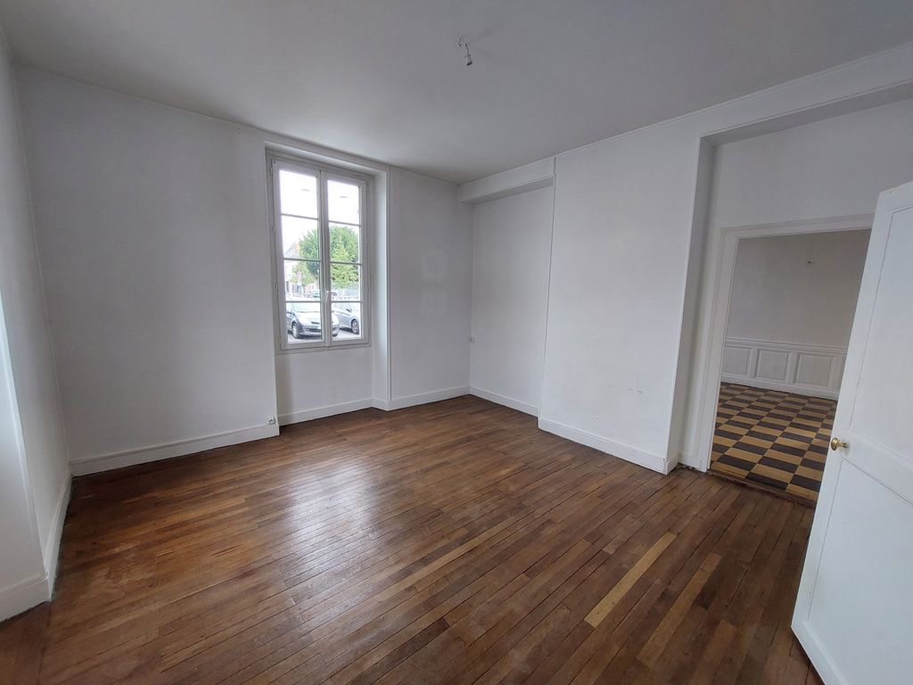 Achat maison à vendre 5 chambres 113 m² - La Flèche