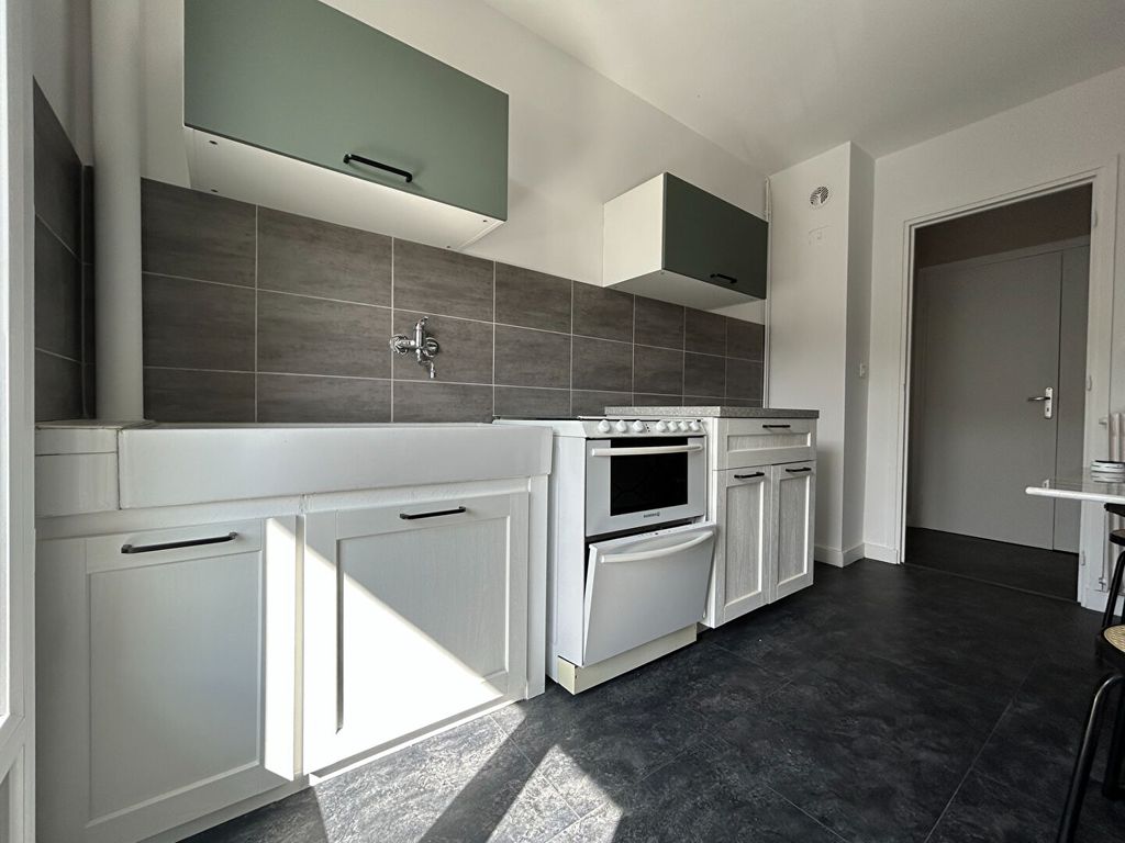 Achat appartement à vendre 2 pièces 56 m² - Clermont-Ferrand