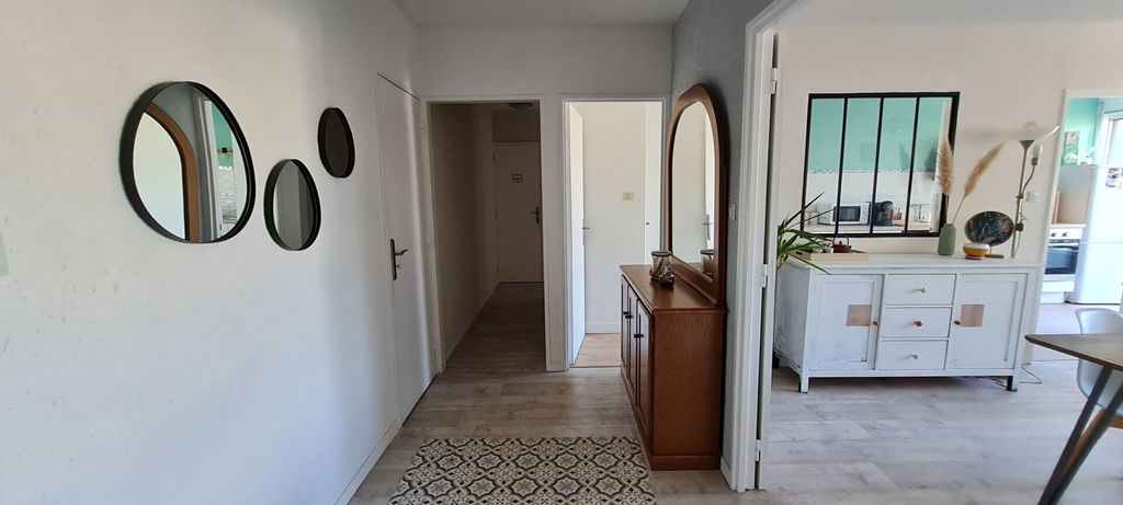 Achat appartement à vendre 3 pièces 66 m² - Cournon-d'Auvergne