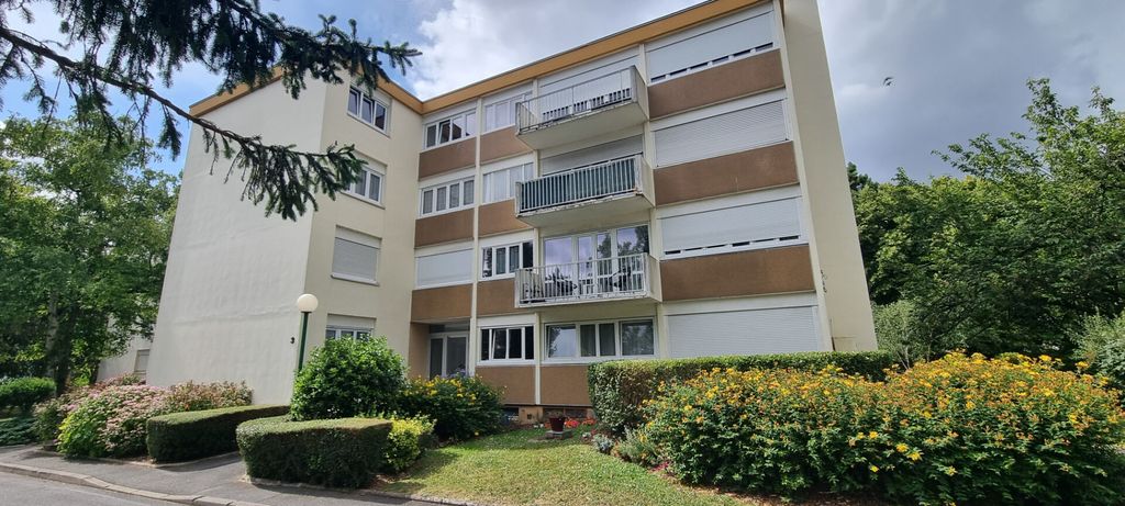 Achat appartement à vendre 4 pièces 79 m² - Le Plessis-Bouchard