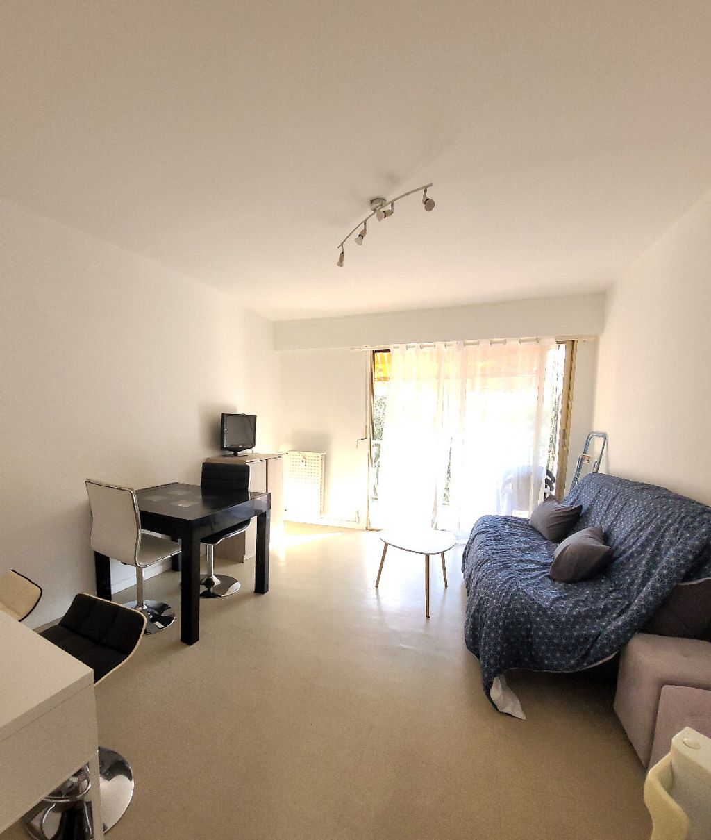 Achat studio à vendre 23 m² - Peymeinade