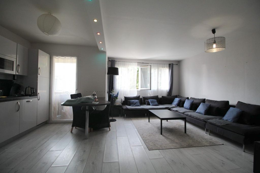 Achat appartement à vendre 3 pièces 72 m² - Compiègne