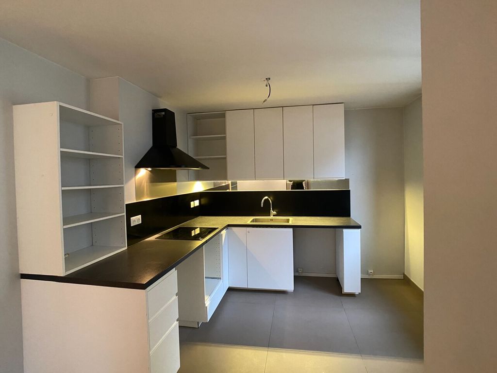 Achat appartement à vendre 4 pièces 66 m² - Chambéry