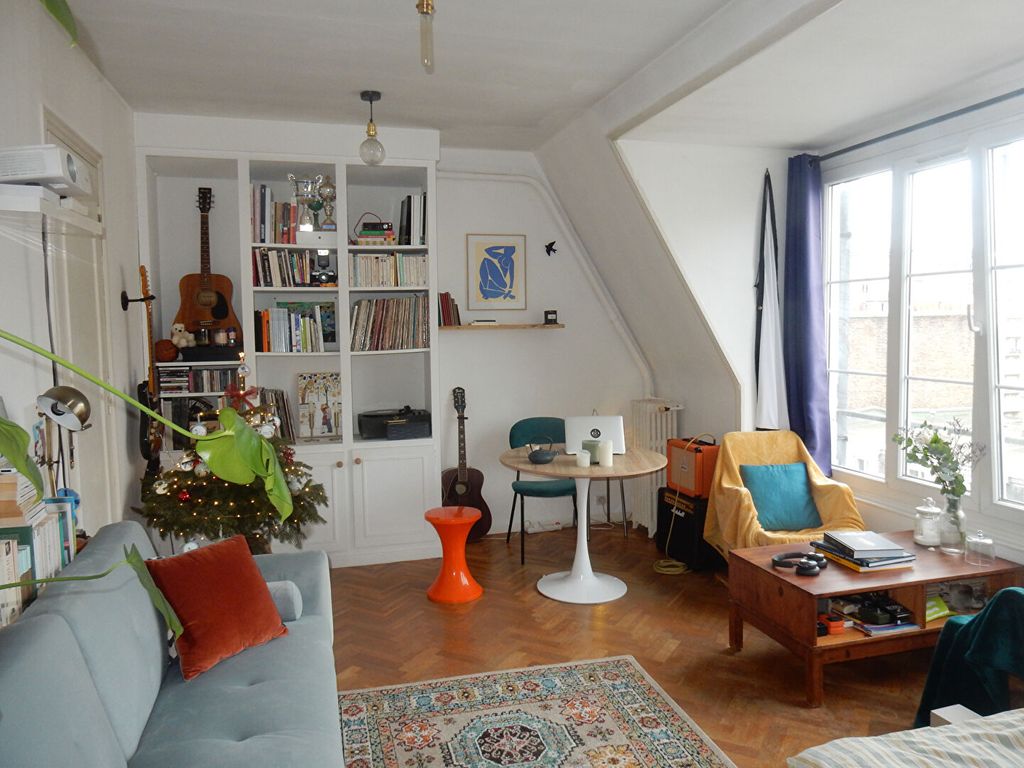 Achat studio à vendre 29 m² - Paris 18ème arrondissement