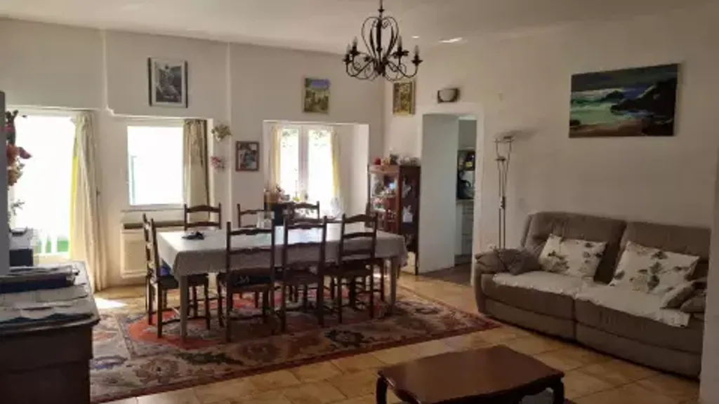 Achat maison à vendre 2 chambres 121 m² - Saint-Yrieix-sur-Charente