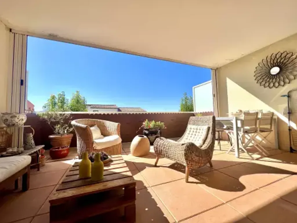 Achat appartement à vendre 3 pièces 61 m² - Saint-Rémy-de-Provence