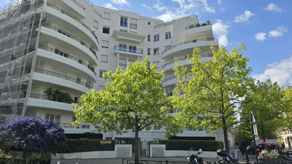 Achat appartement à vendre 2 pièces 50 m² - Courbevoie