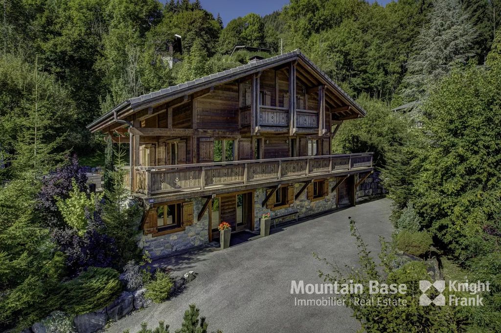 Achat maison à vendre 6 chambres 210 m² - Morzine