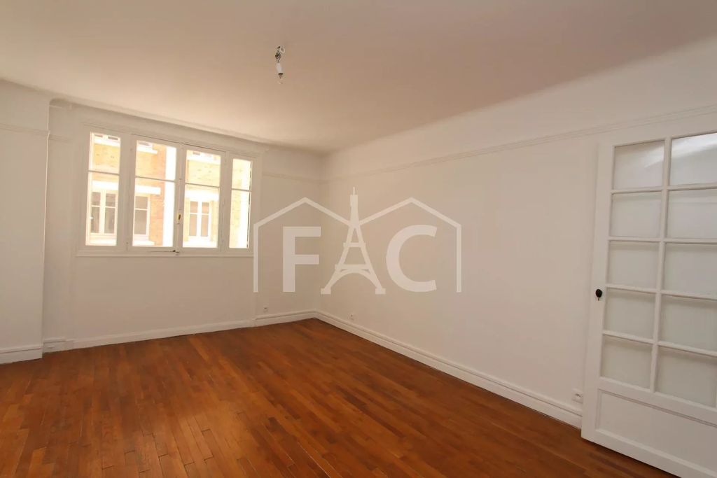 Achat appartement à vendre 3 pièces 51 m² - Paris 17ème arrondissement