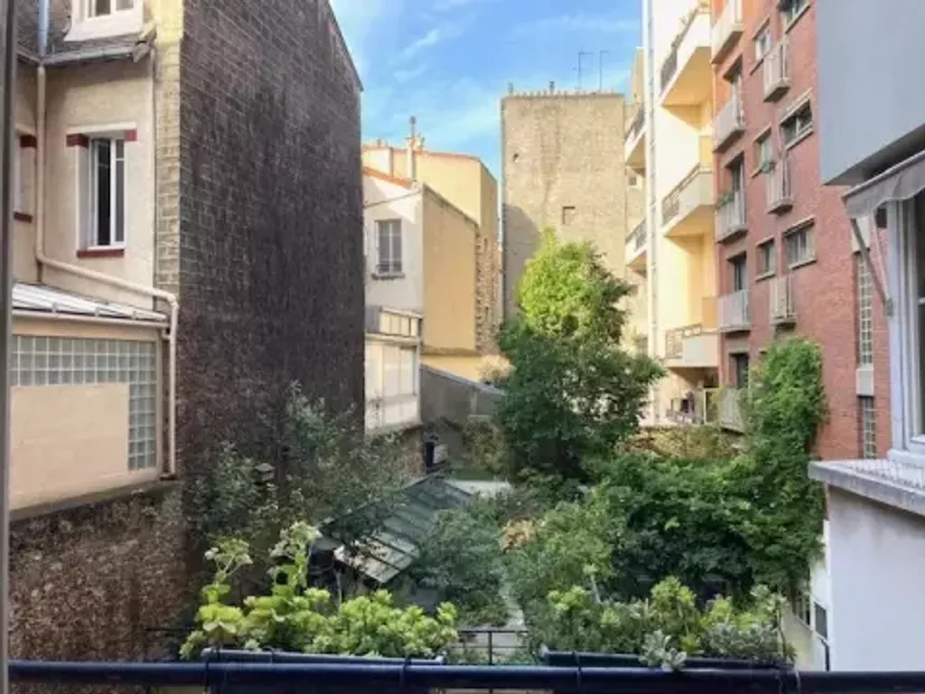 Achat appartement à vendre 2 pièces 60 m² - Paris 14ème arrondissement