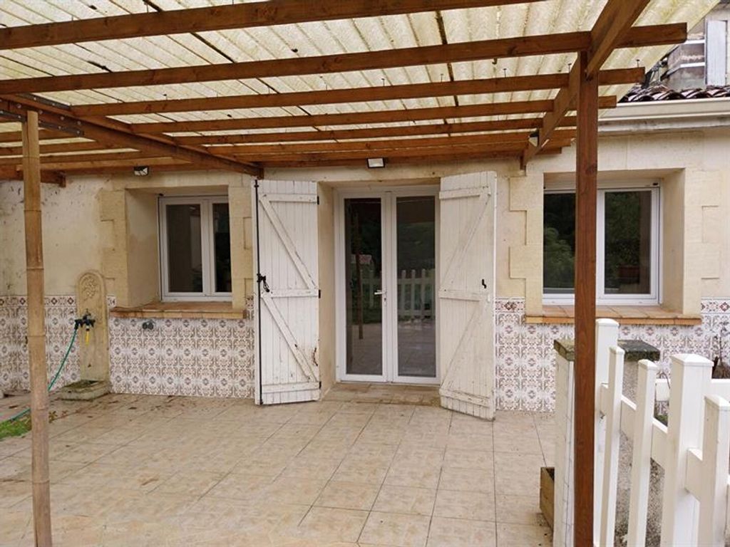 Achat maison à vendre 2 chambres 130 m² - Rauzan