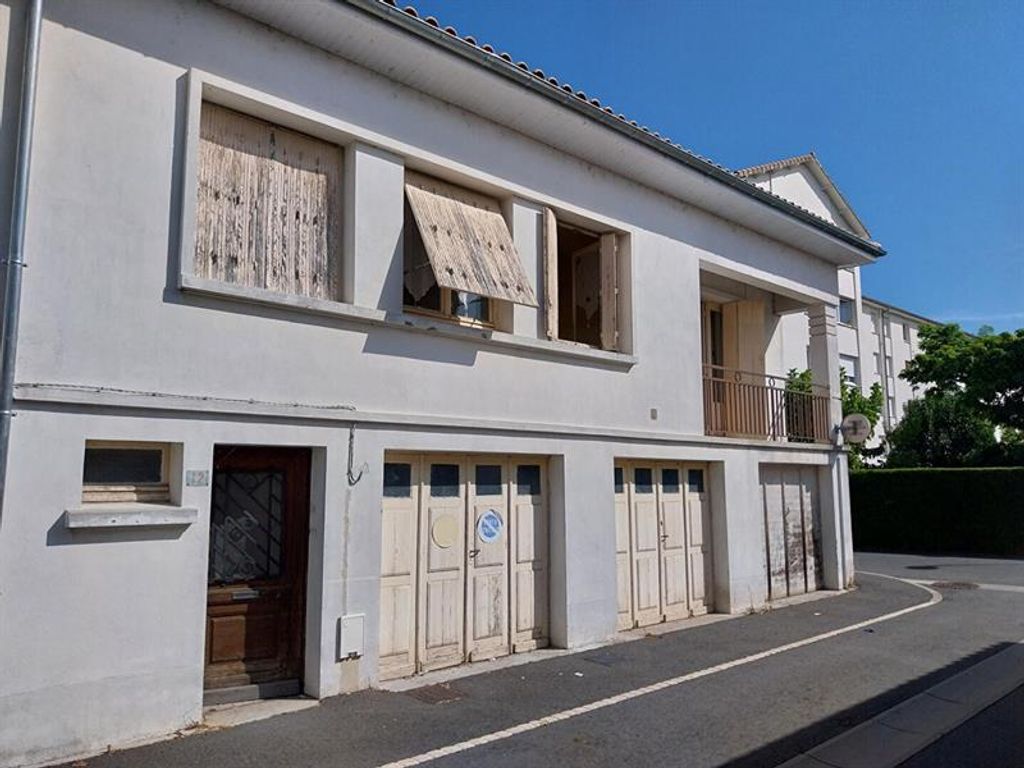 Achat maison à vendre 2 chambres 69 m² - Pineuilh