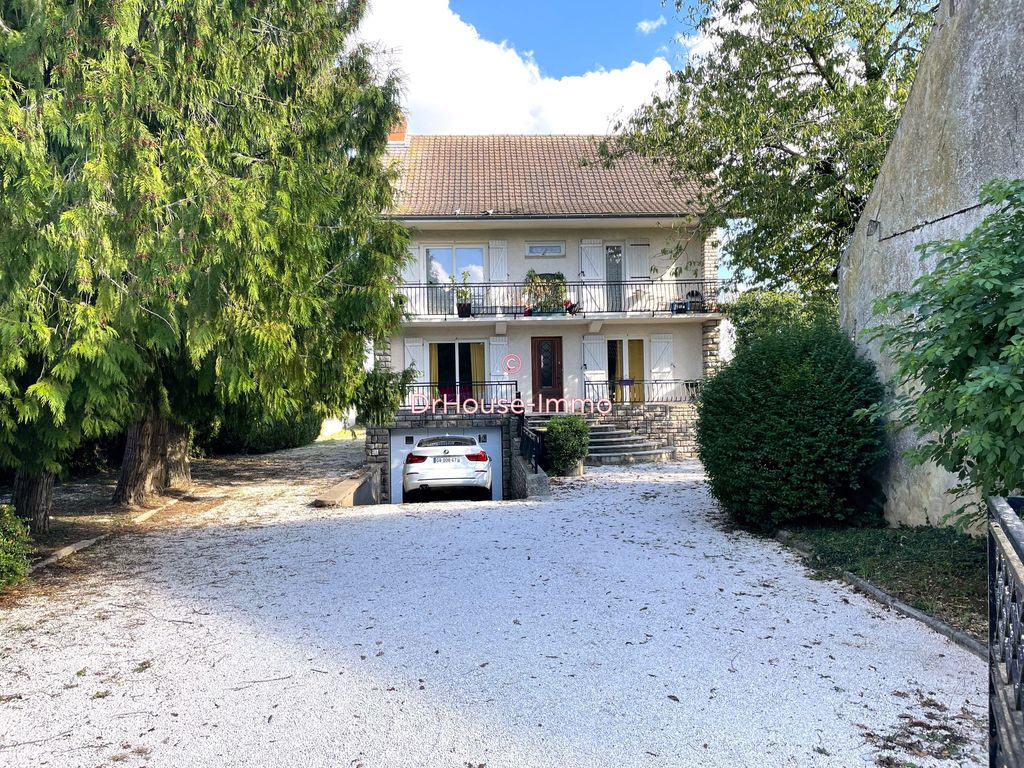 Achat maison à vendre 7 chambres 190 m² - Dijon