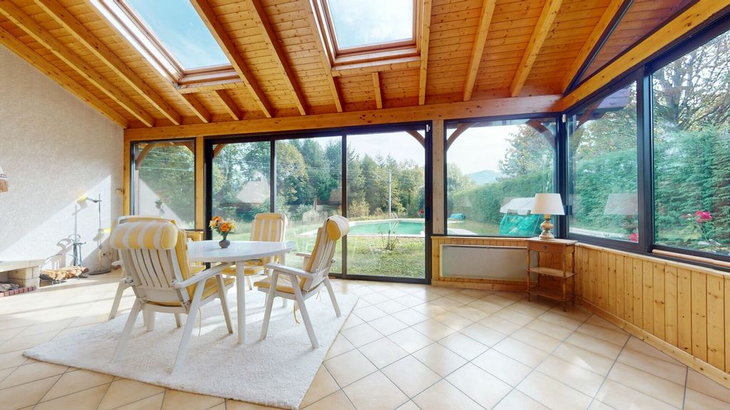 Achat maison à vendre 3 chambres 125 m² - La Roche-sur-Foron