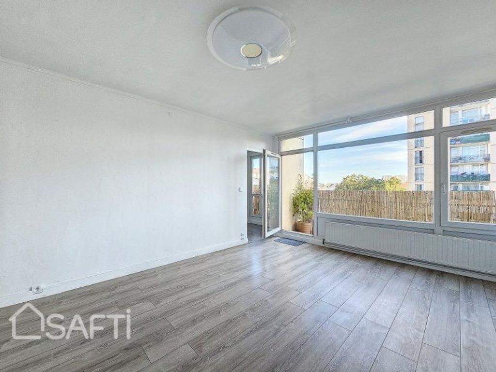 Achat appartement à vendre 5 pièces 87 m² - Noisy-le-Sec