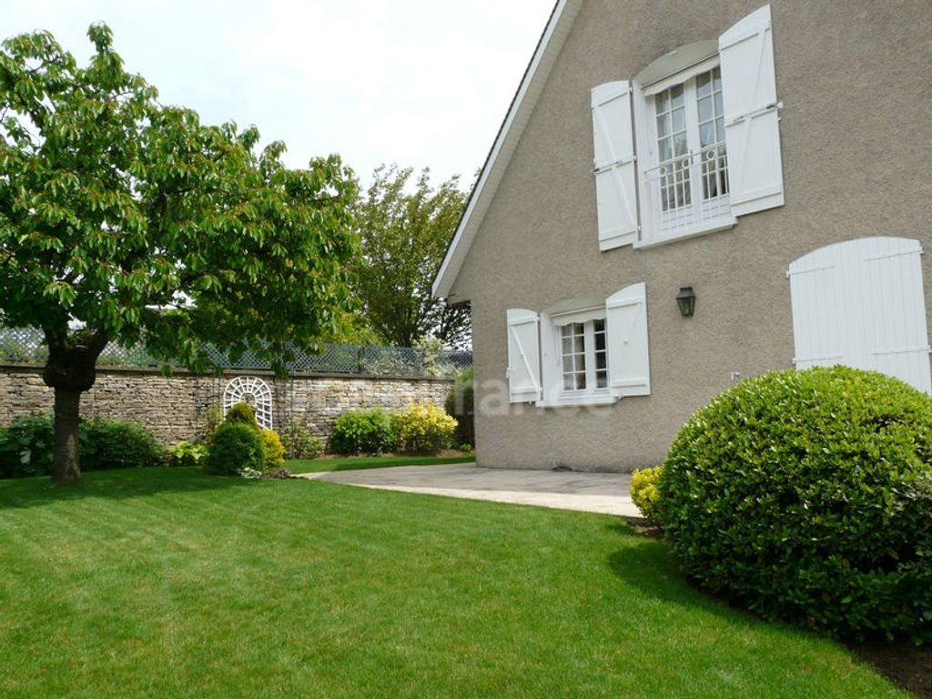 Achat maison à vendre 4 chambres 185 m² - Dijon