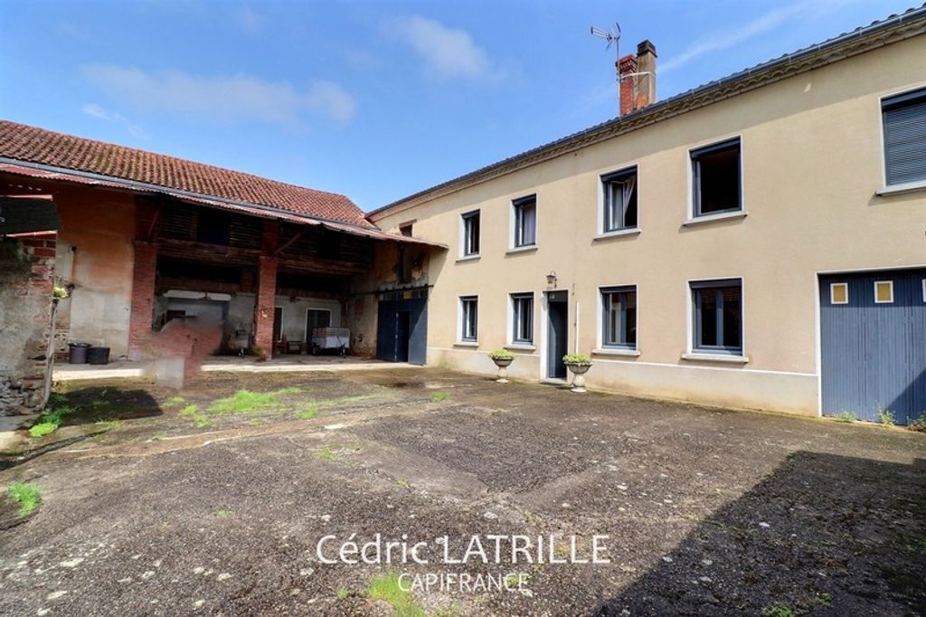 Achat maison à vendre 7 chambres 202 m² - Vic-en-Bigorre