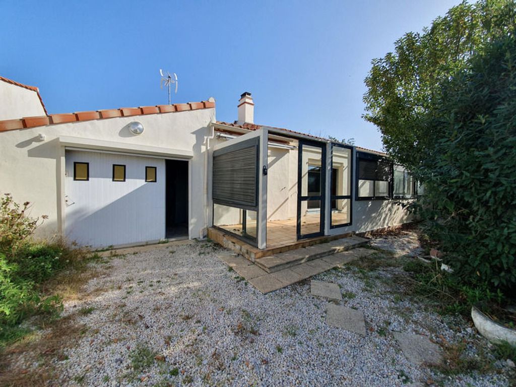 Achat maison à vendre 2 chambres 82 m² - Beauvoir-sur-Mer