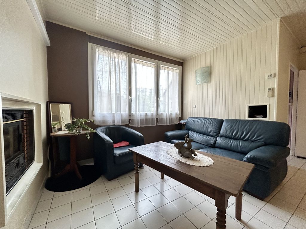 Achat maison à vendre 3 chambres 110 m² - Amiens