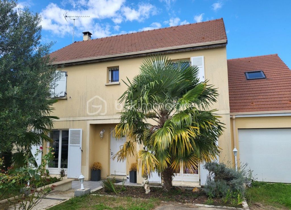 Achat maison à vendre 4 chambres 120 m² - Château-Landon