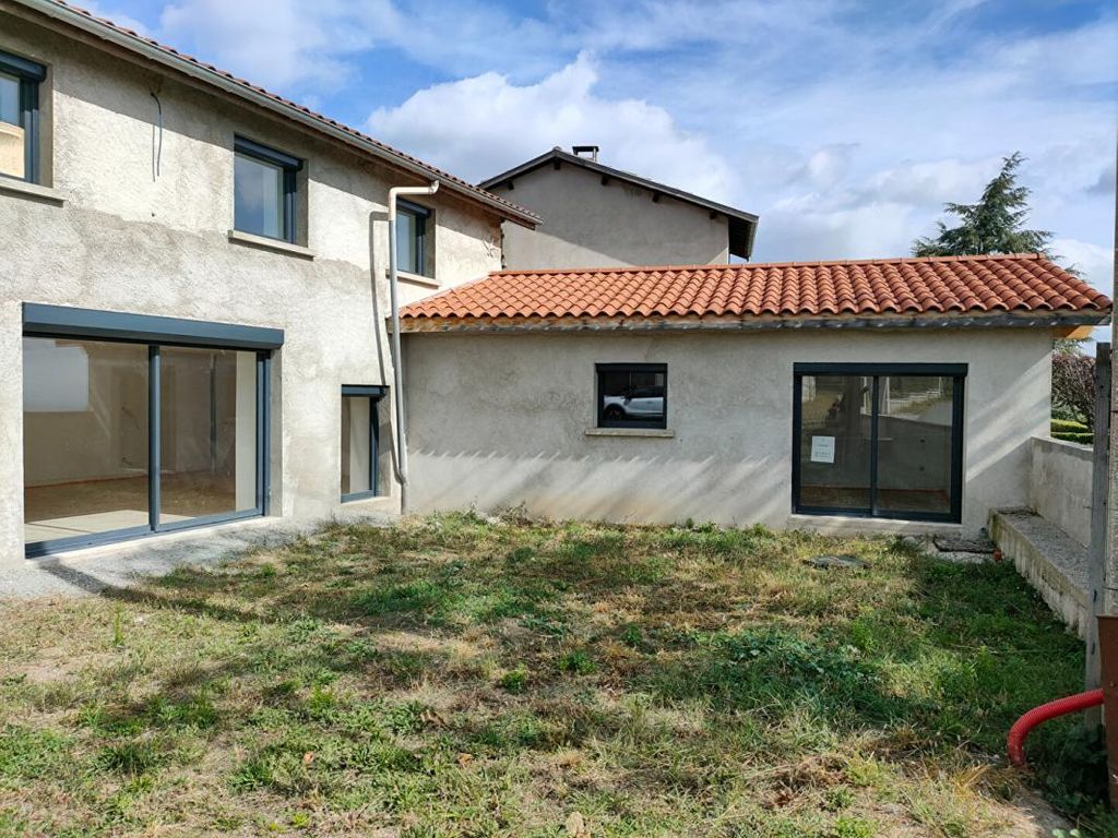 Achat maison à vendre 4 chambres 159 m² - Cezay