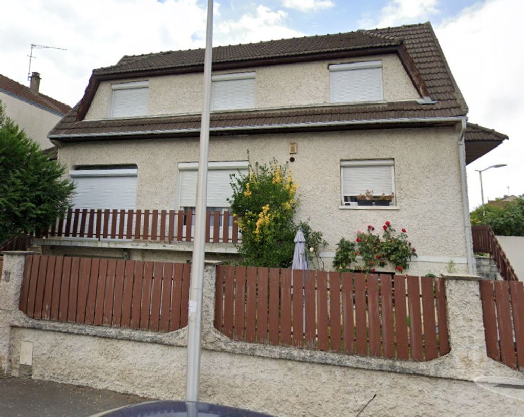 Achat maison à vendre 4 chambres 125 m² - Sevran