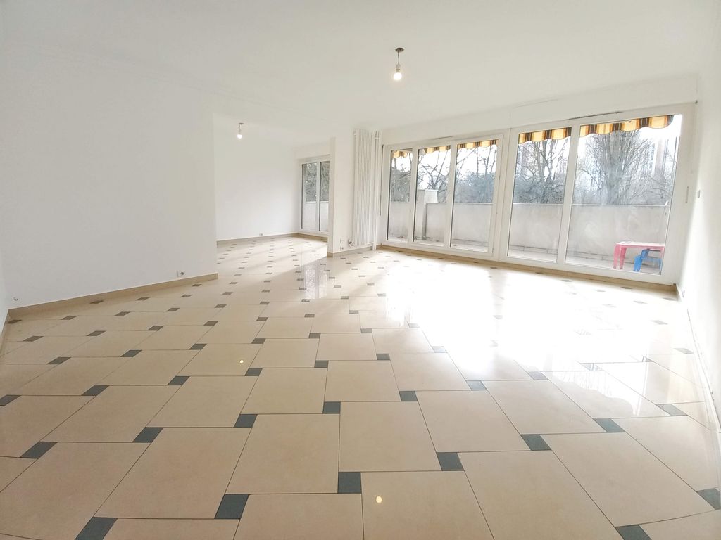 Achat appartement à vendre 6 pièces 134 m² - Créteil