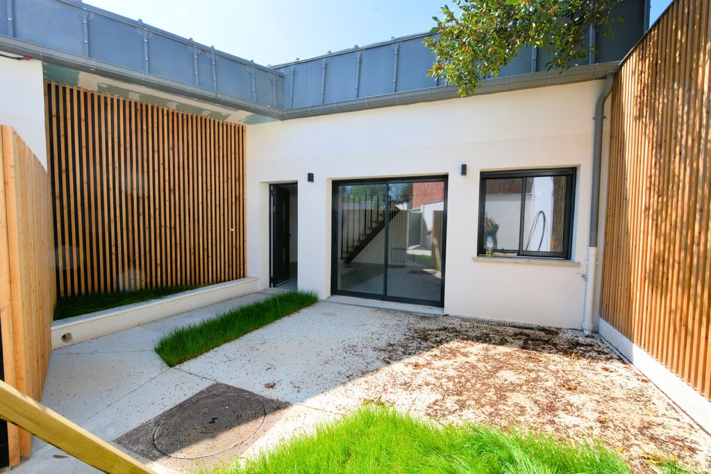 Achat maison à vendre 2 chambres 60 m² - Saint-Maur-des-Fossés
