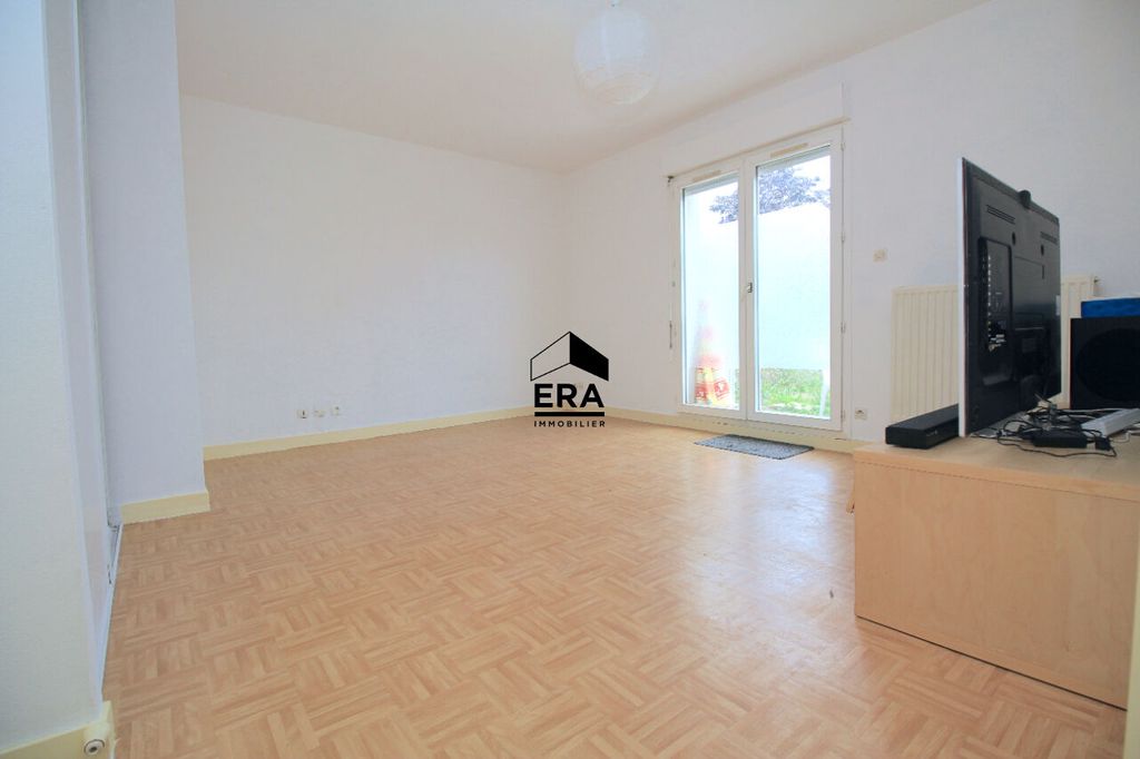 Achat studio à vendre 35 m² - Évry