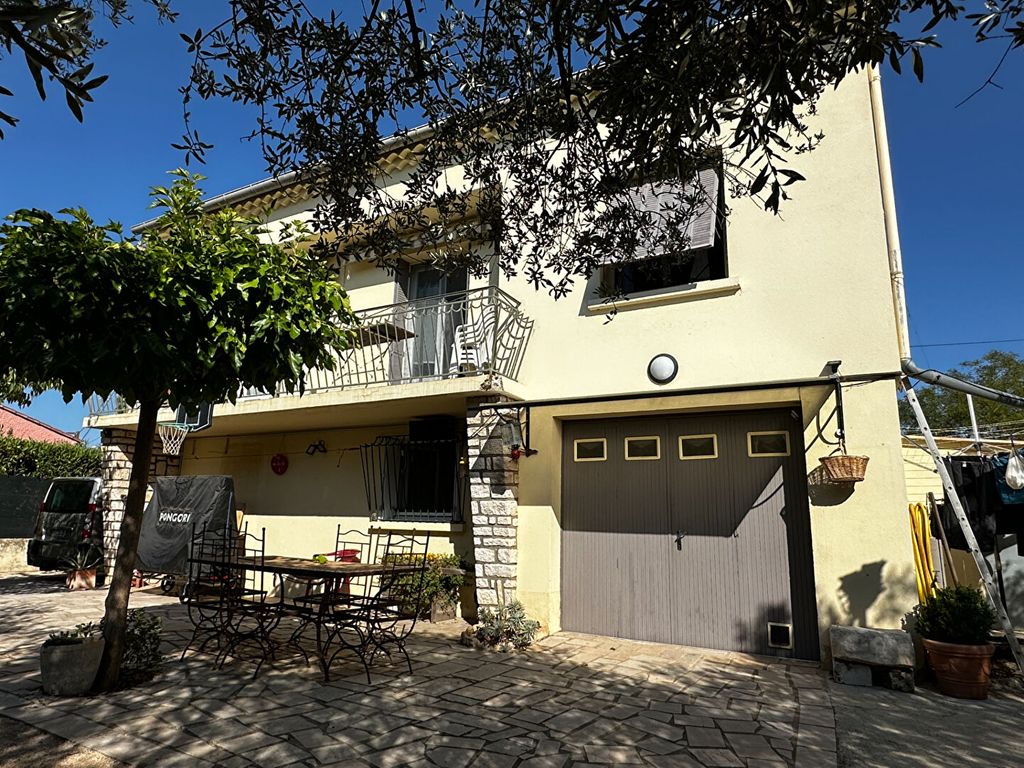 Achat maison à vendre 3 chambres 113 m² - Sorgues