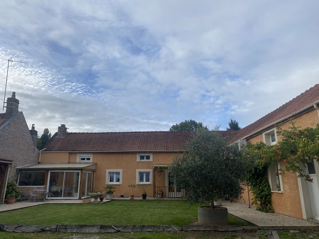 Achat maison à vendre 4 chambres 219 m² - Fresnoy-au-Val