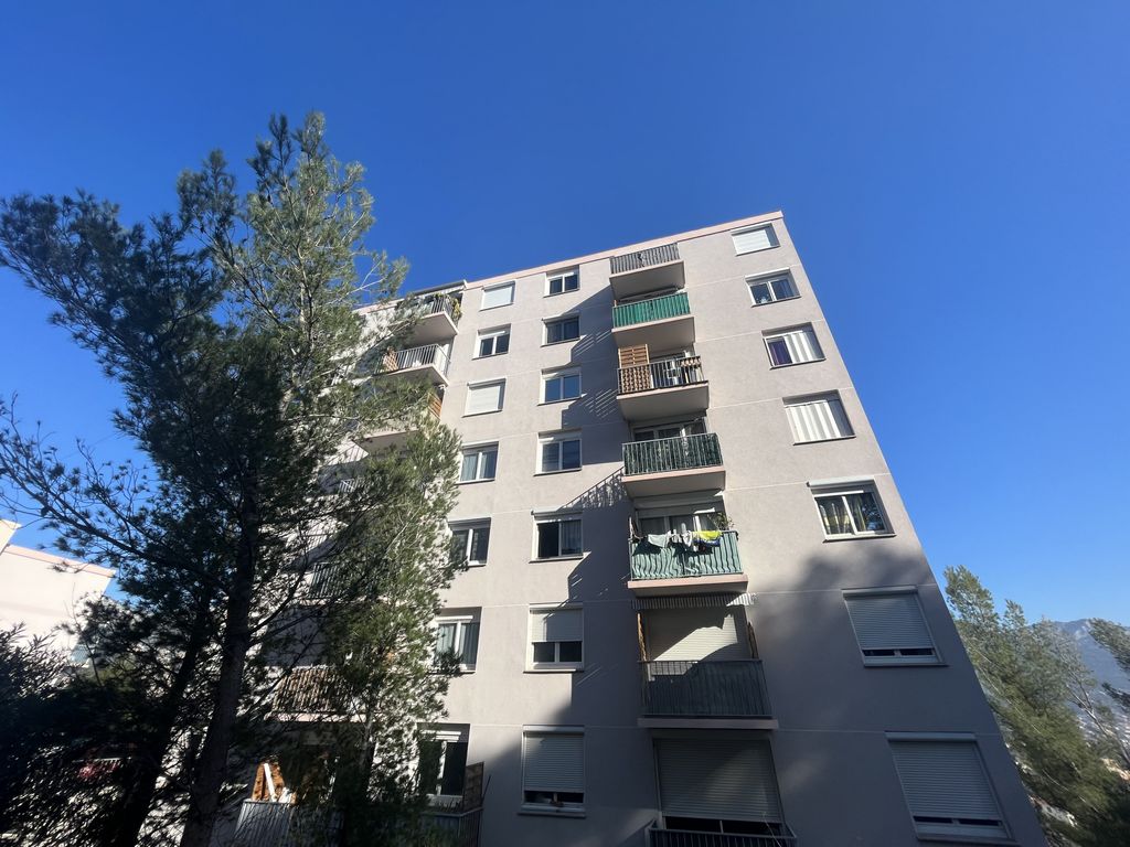 Achat appartement à vendre 4 pièces 72 m² - Toulon