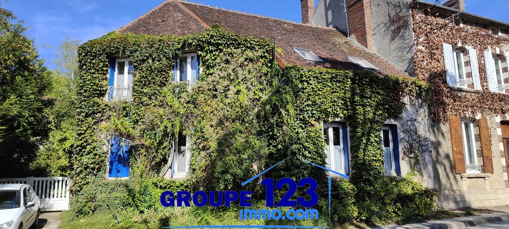 Achat maison à vendre 3 chambres 170 m² - Laroche-Saint-Cydroine