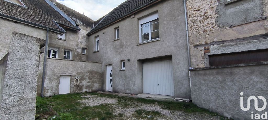 Achat maison à vendre 3 chambres 140 m² - Dormans