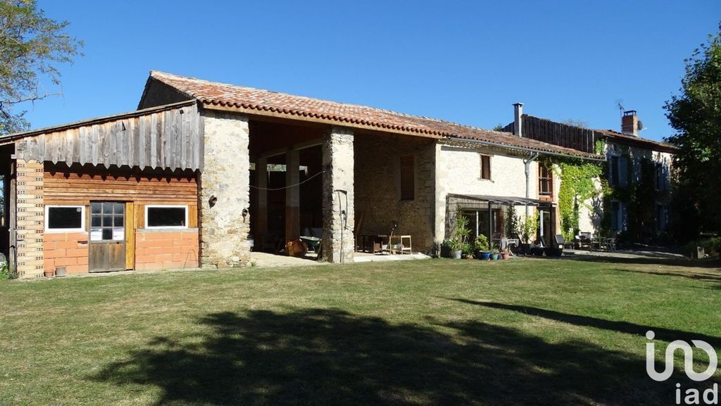 Achat maison à vendre 6 chambres 320 m² - Saint-Félix-Lauragais