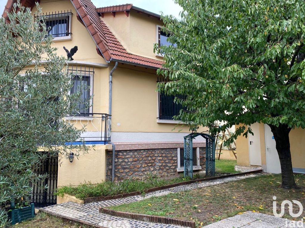 Achat maison à vendre 3 chambres 110 m² - Champigny-sur-Marne