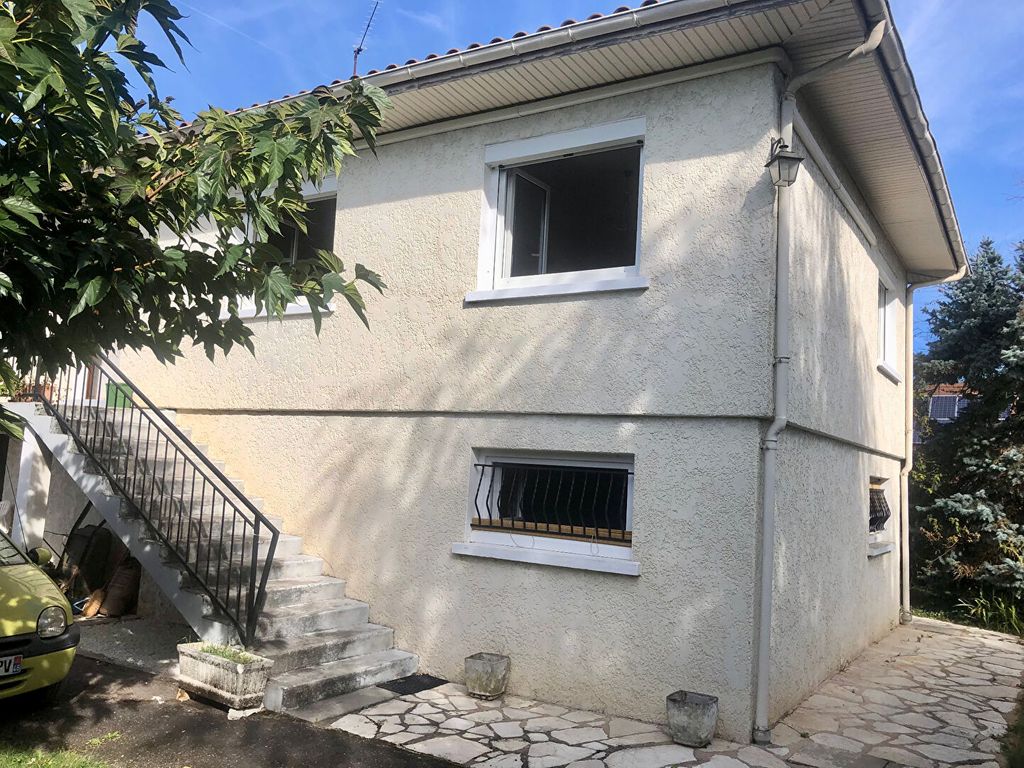 Achat maison à vendre 3 chambres 125 m² - Pradines