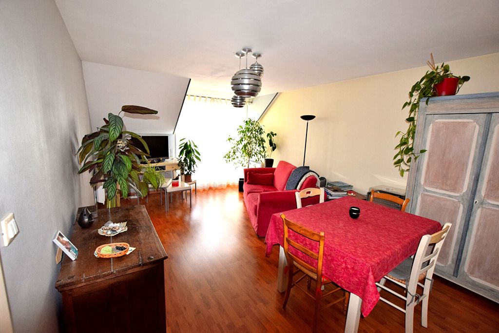 Achat appartement à vendre 2 pièces 45 m² - Gif-sur-Yvette