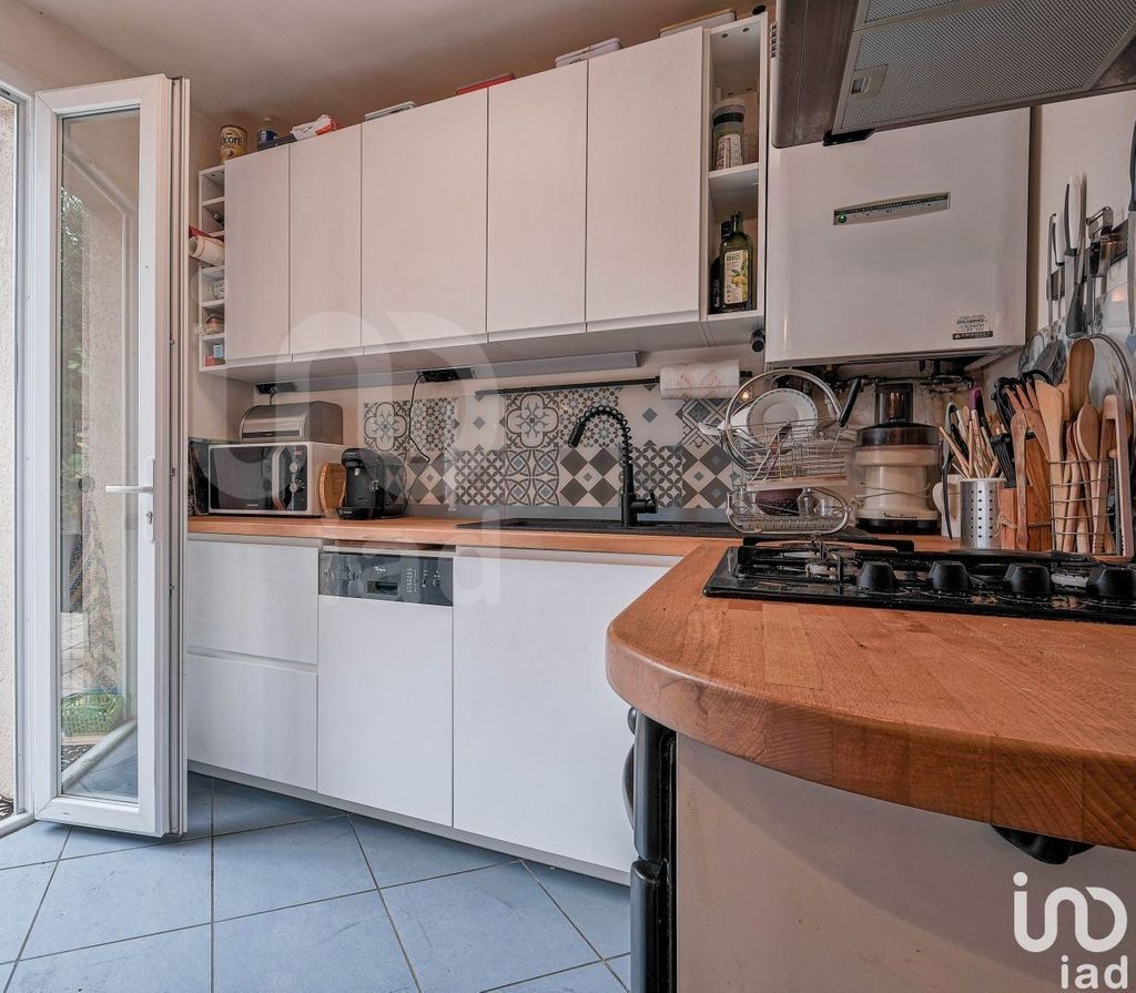 Achat maison à vendre 3 chambres 82 m² - Livry-Gargan