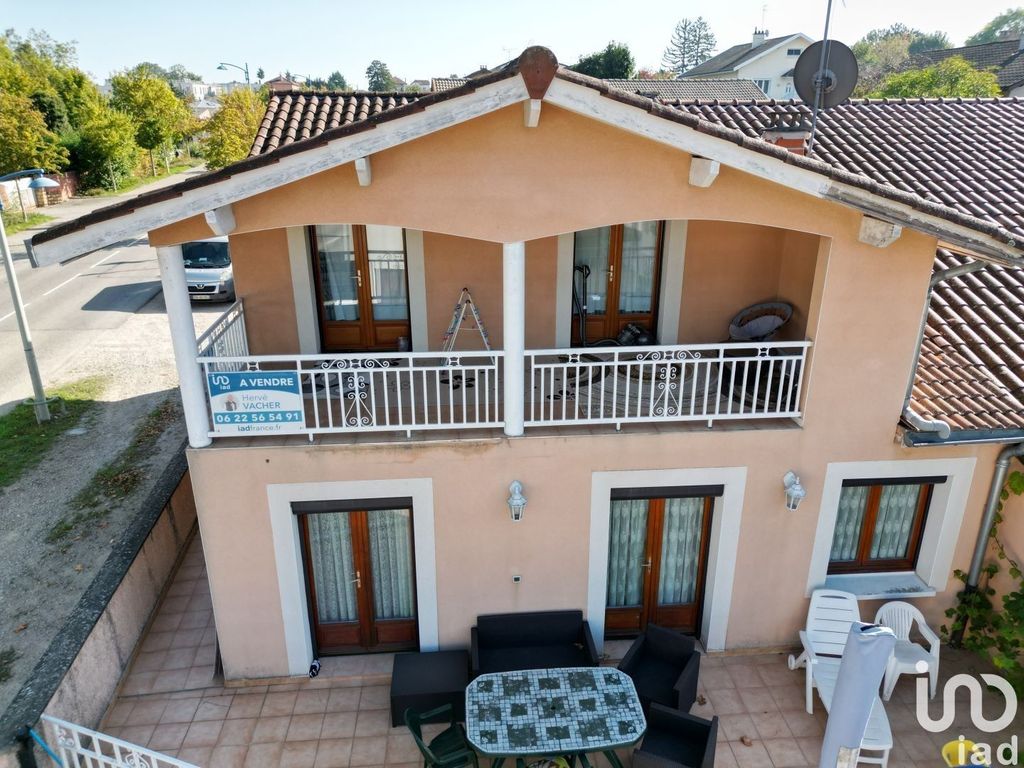 Achat maison à vendre 4 chambres 133 m² - Saint-Denis-lès-Bourg
