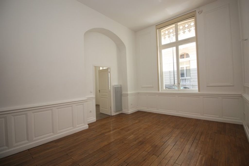 Achat appartement à vendre 3 pièces 65 m² - Vichy