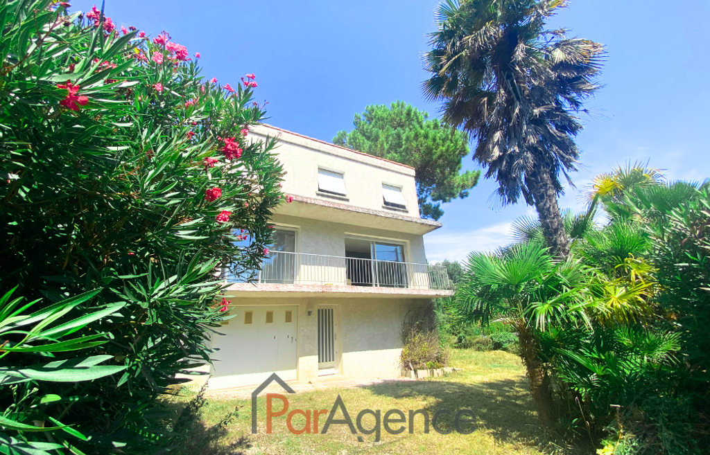 Achat maison à vendre 5 chambres 144 m² - Saint-Palais-sur-Mer