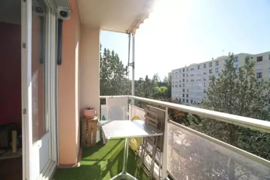 Achat appartement à vendre 3 pièces 69 m² - Villefranche-sur-Saône